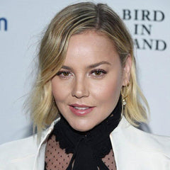 abbie cornish wears liven small diamond huggies