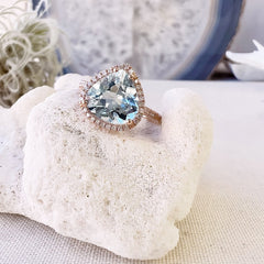 unique one of a kind aquamarine and diamond ring