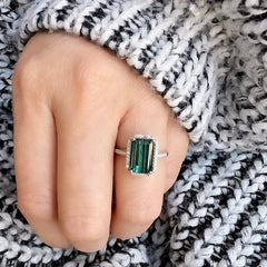 green tourmaline ring in white gold