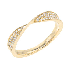 twist band inlaid with diamonds